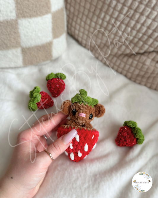 Poppable! Mouse-Berry "I Love You More Than Cheese" Gift Set - Crochet Plushie