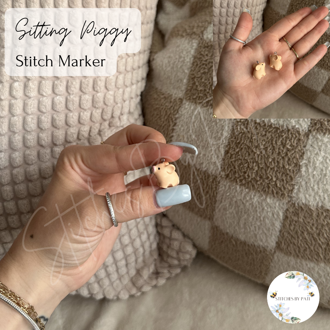 Custom Sitting Piggy Stitch Marker/Zipper Charm - Lobster Clasp - Crochet/Knitting
